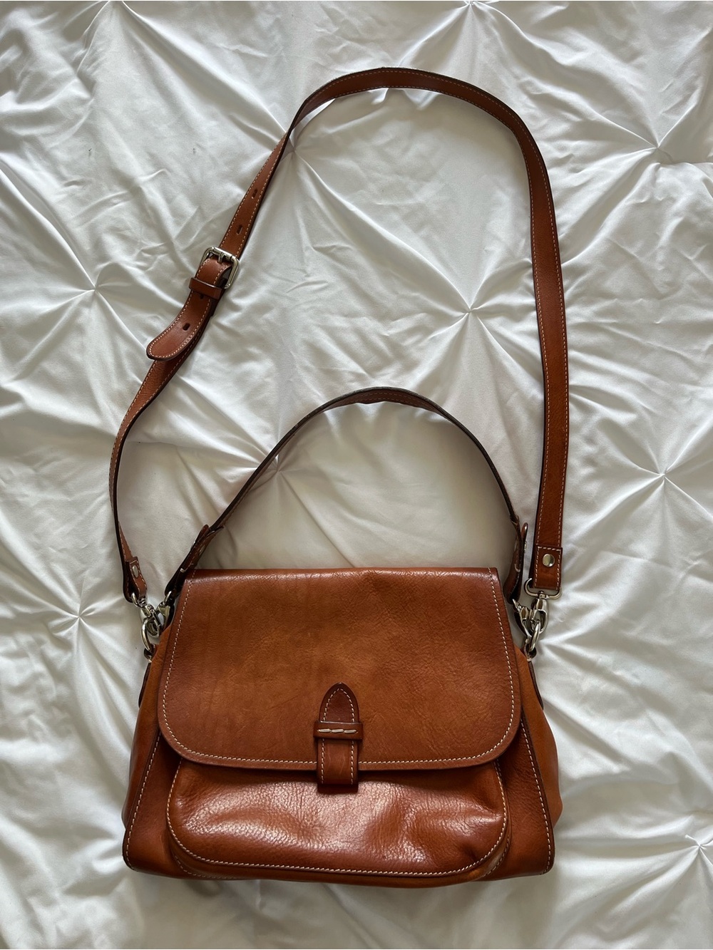 Cavalcanti Classic Brown Leather Crossbody Satchel - Timeless Women’s Bag